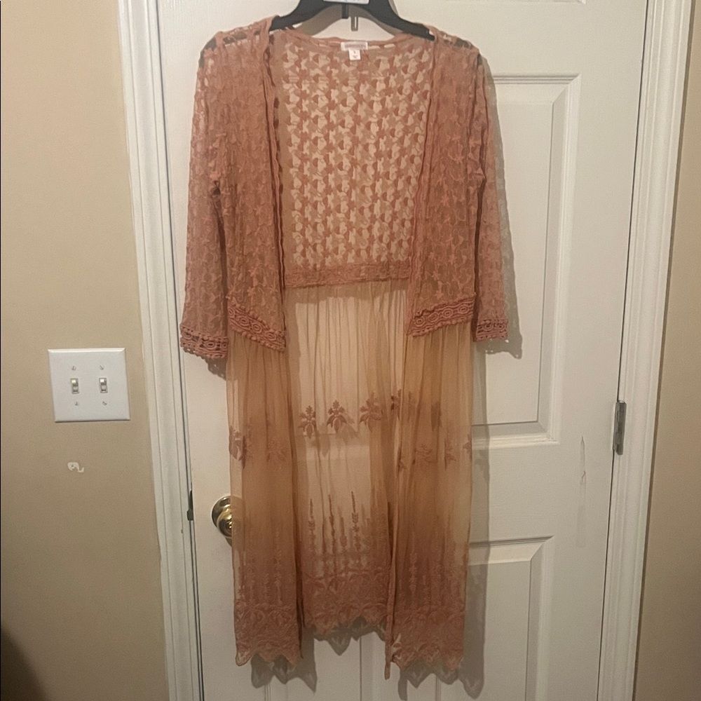 Elegant Lace Women's Jacket